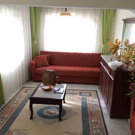 Appartement Delightful Sleeps 8 Great Location Didim