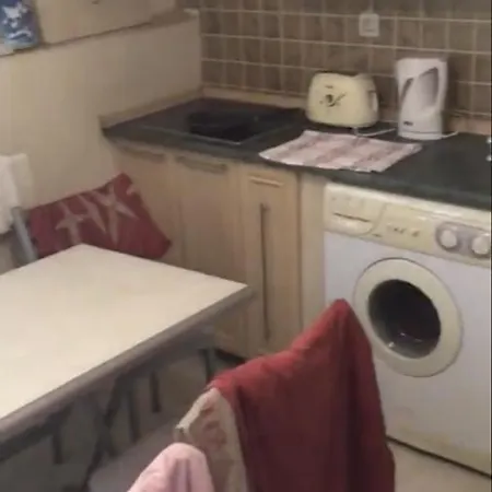 Delightful Sleeps 8 Great Location Appartement *